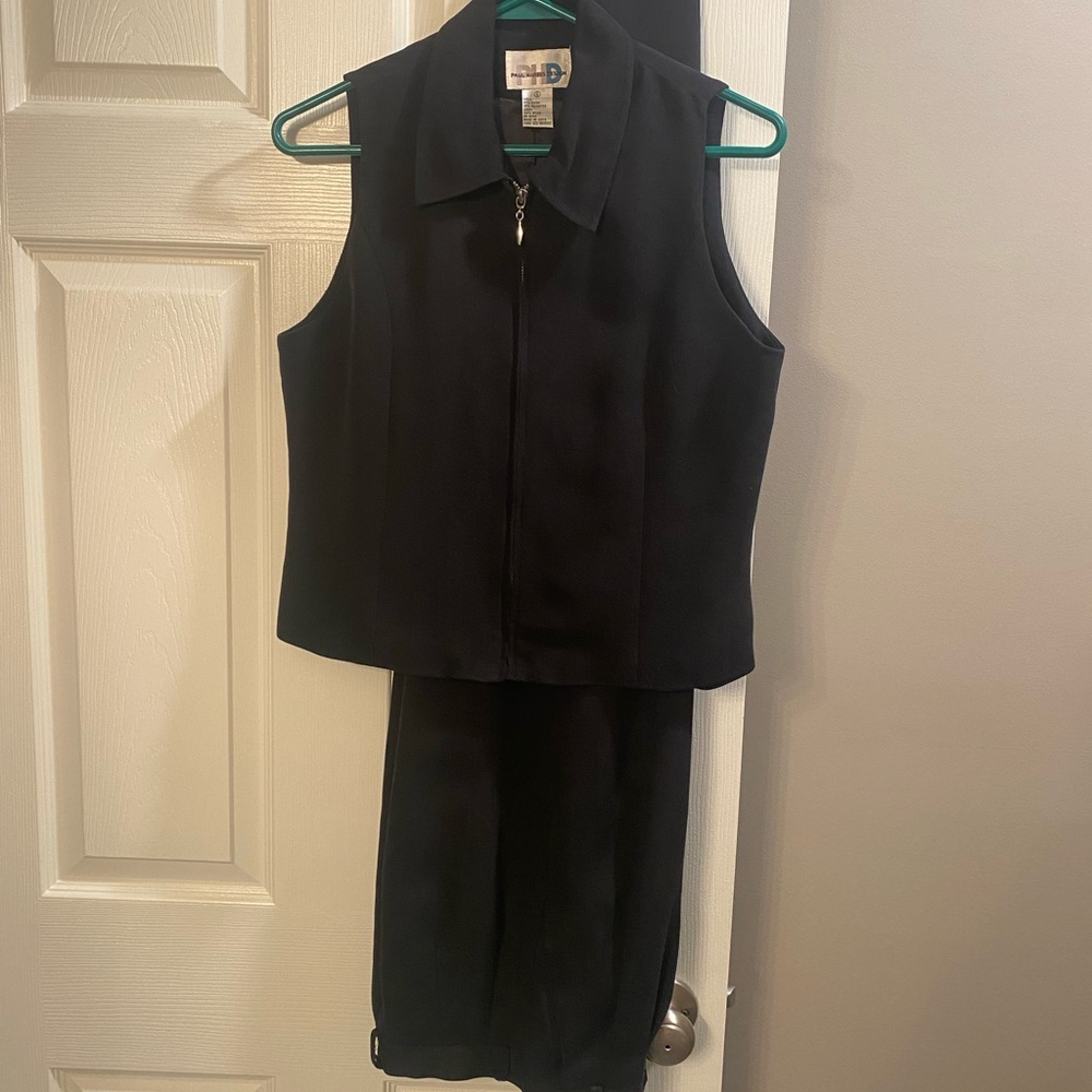 Women’s pants with matching vest